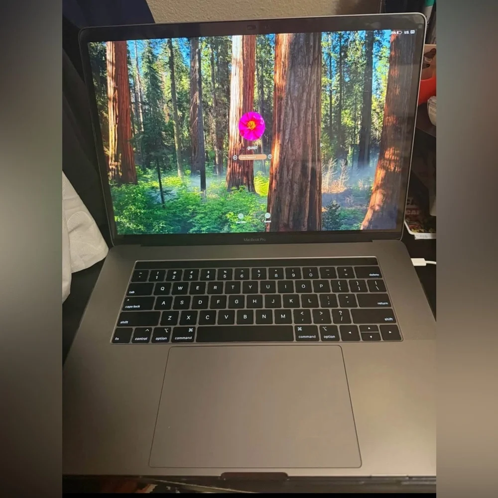Used 2019 MacBook Pro (15’) with Touch Bar in great condition